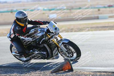 media/Feb-05-2023-Classic Track Day (Sun) [[c35aca4a42]]/Group 2/session 4 turn 4/